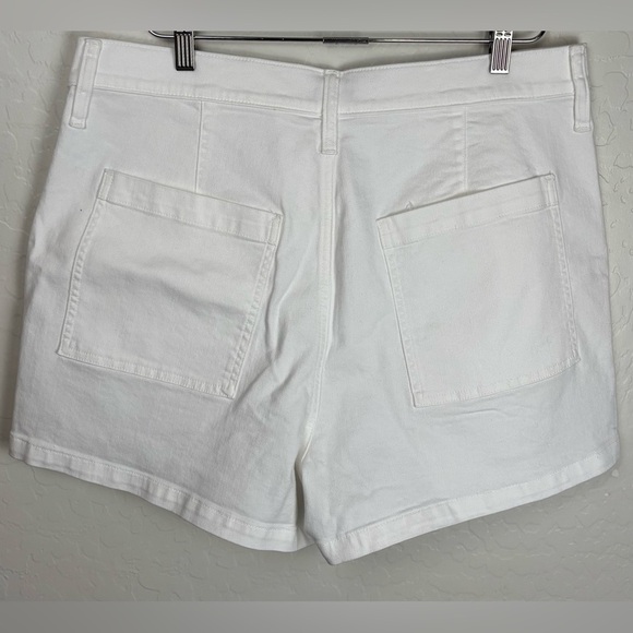 NEW J. Crew Denim Shorts High Waist Big Pockets Casual Preppy Sz 32 White 0934 - Picture 2 of 8